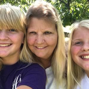 Meet your Posher, Glenda